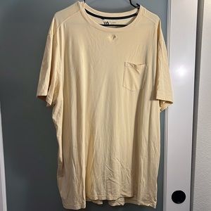 Men’s light weight athletic tshirt